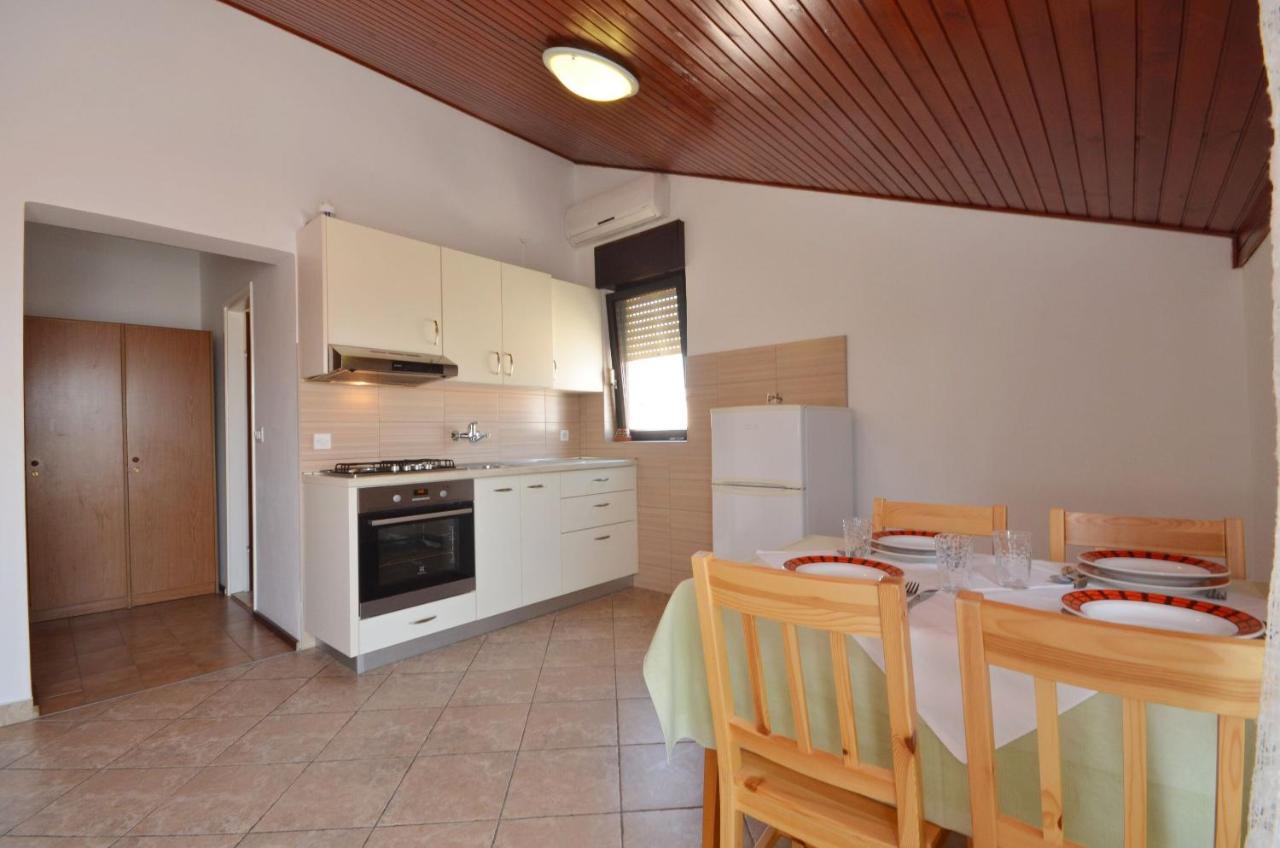 Apartment And Rooms Mrkovic Vodice Extérieur photo